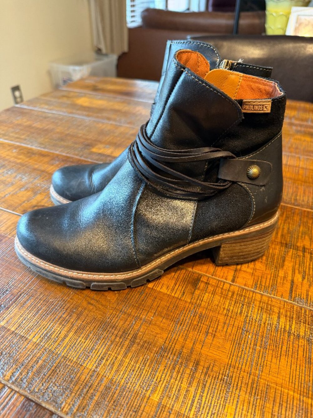Pikolinos Zaragoza Short Ankle Boot - black letter - 39